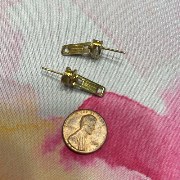 Zipper Earrings 🌺 - Picture 3 of 3